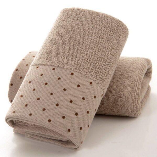 Cotton Towel with Circles Pattern